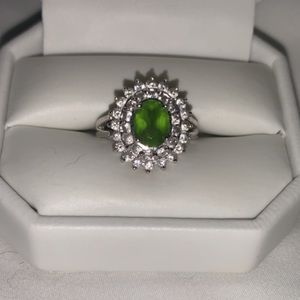 NEW SS Peridot & White Topaz 925 SS Ring